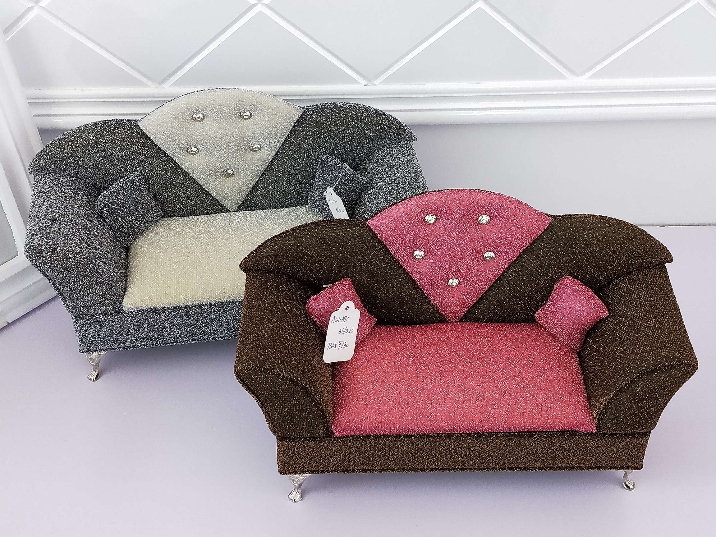 Jinqi sofa Jewelry Box, European-style jewelry display stand, Small ornaments, ring and accessory storage box props A41-391/392