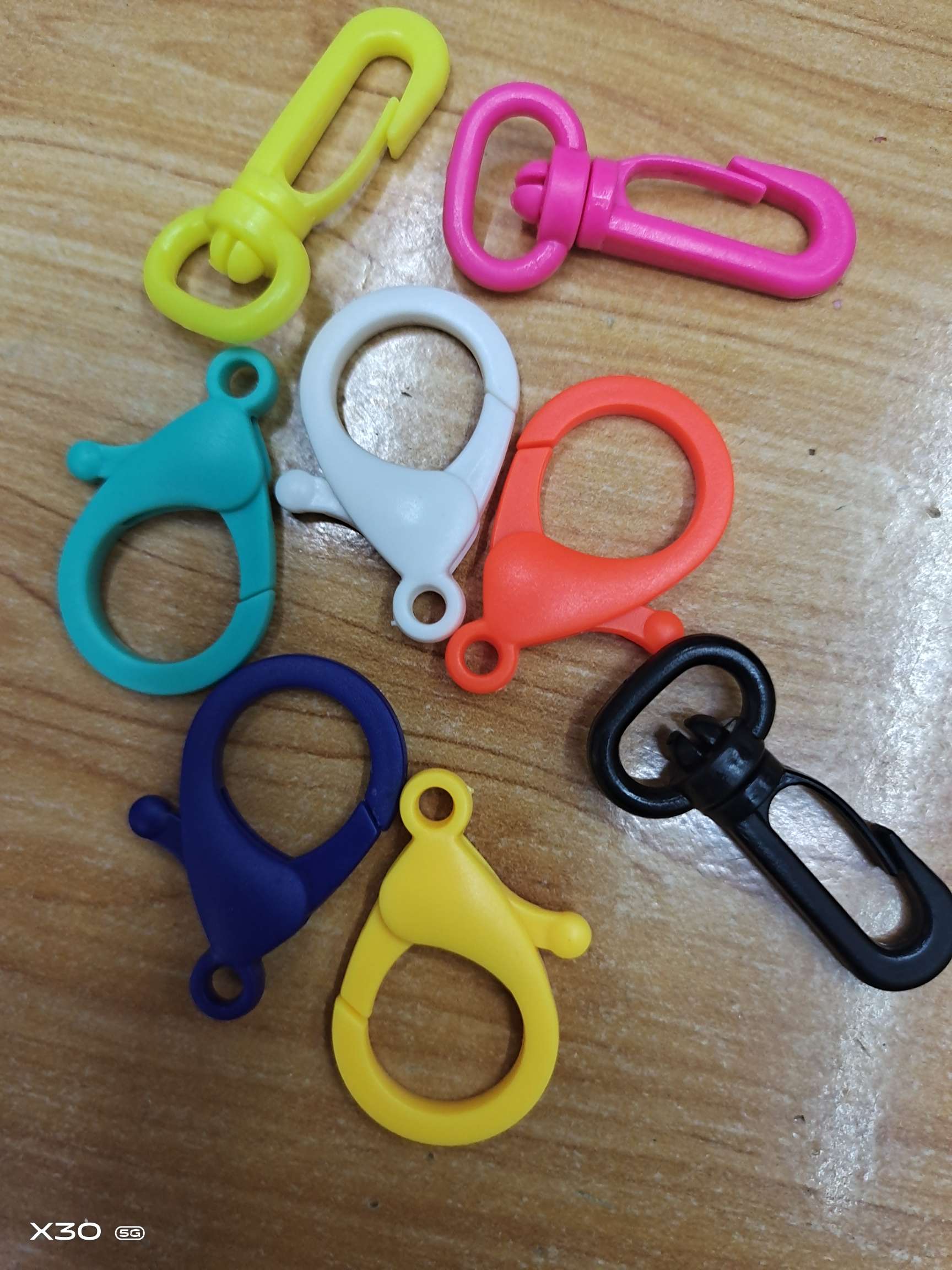 韩版塑料彩色龙虾扣三件钥匙扣箱包扣钥匙