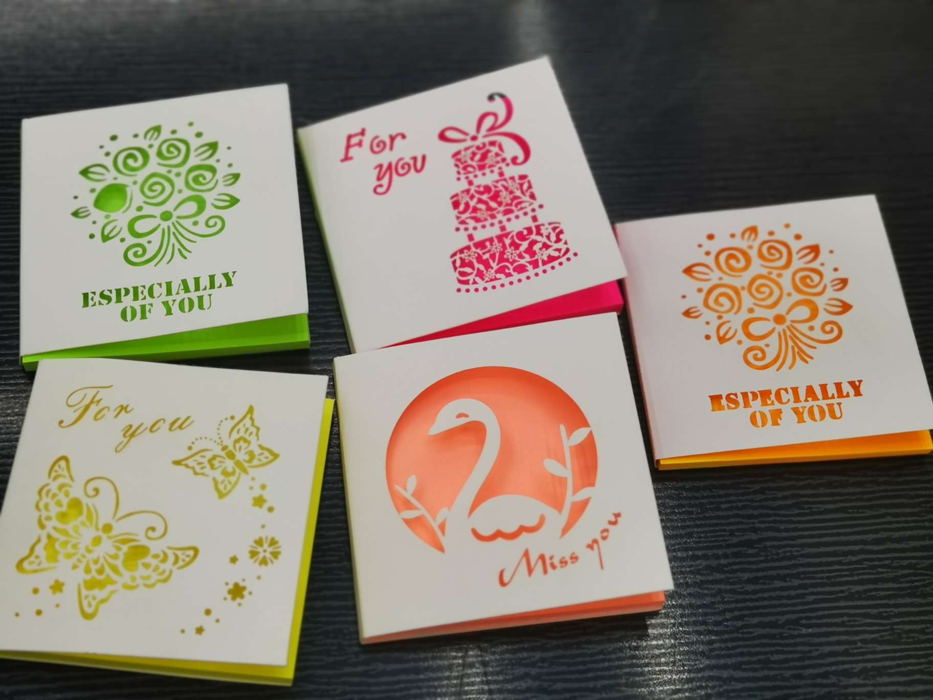 镂空ZH0095便利贴书签便签纸可爱创意学生用办公室留言备忘摘录随手自粘贴荧光纸76*76