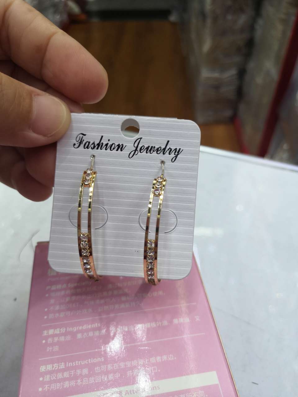 Earrings, jewelry, women's diamonds Application Scenario