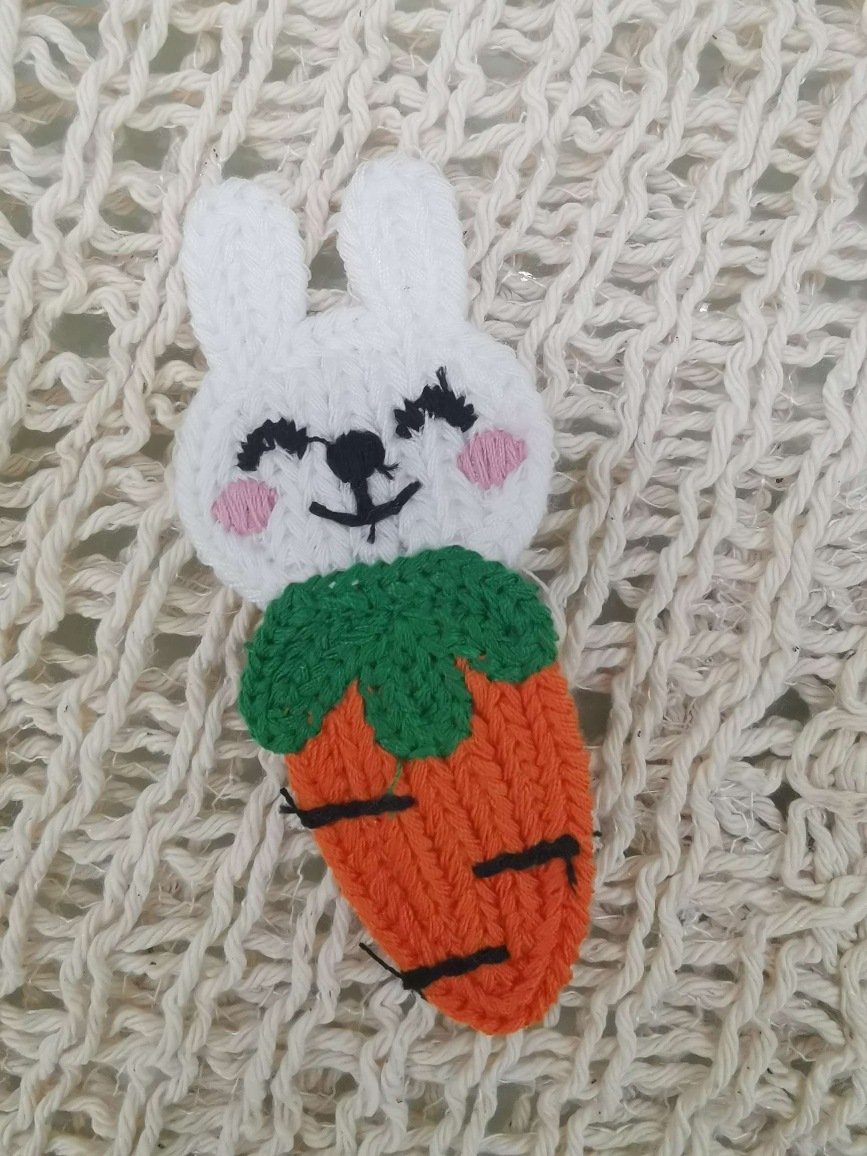Wanli Lace's best-selling items include a variety of cute cartoon woolen hair accessory lace Item Picture
