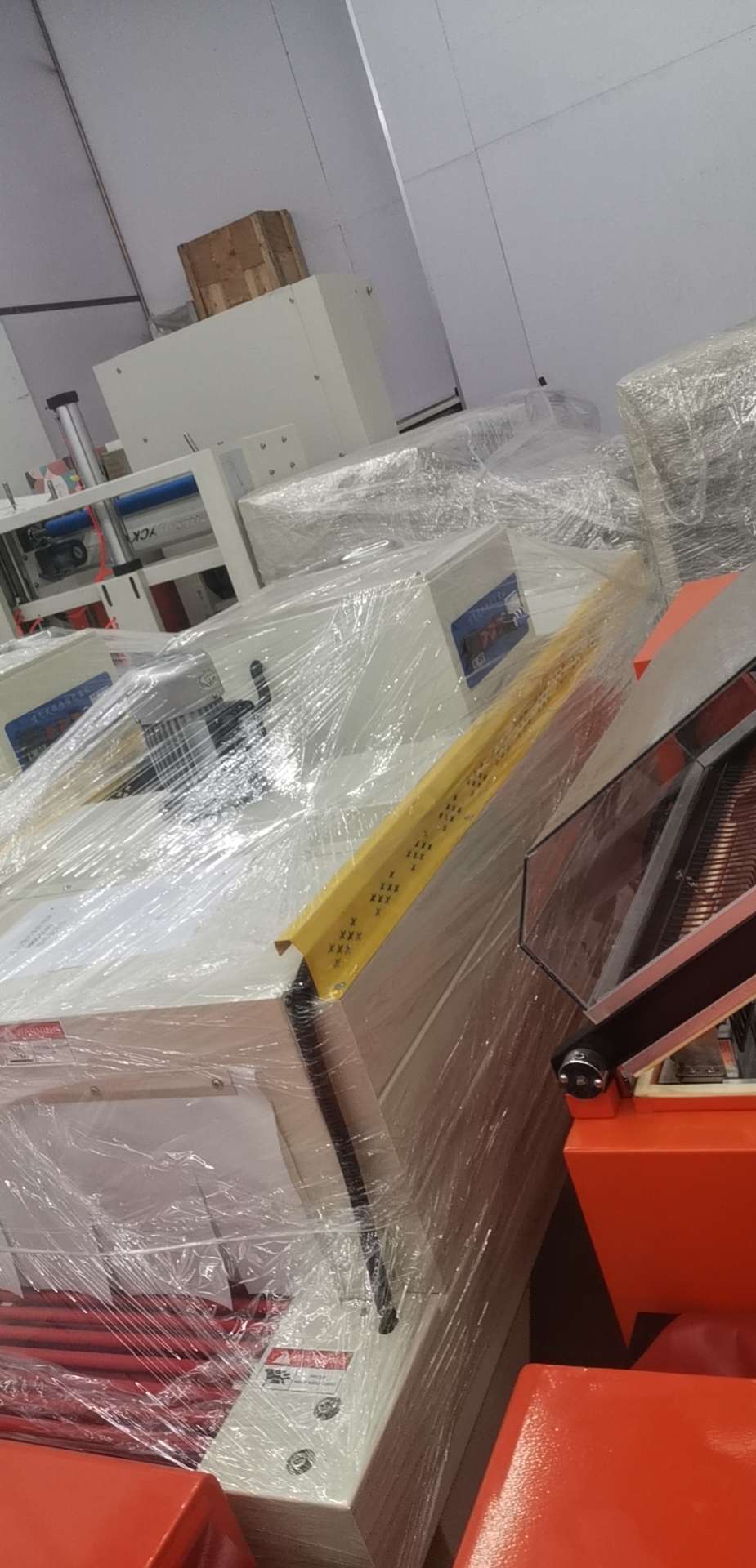 Semi-automatic PE sleeve type film covering machine undefined