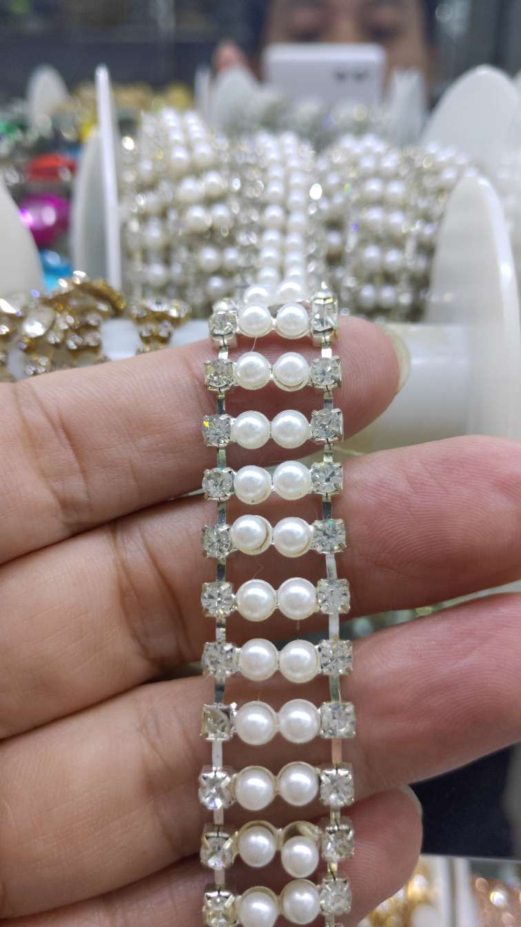 Double row drill clip with double bead thumbnail