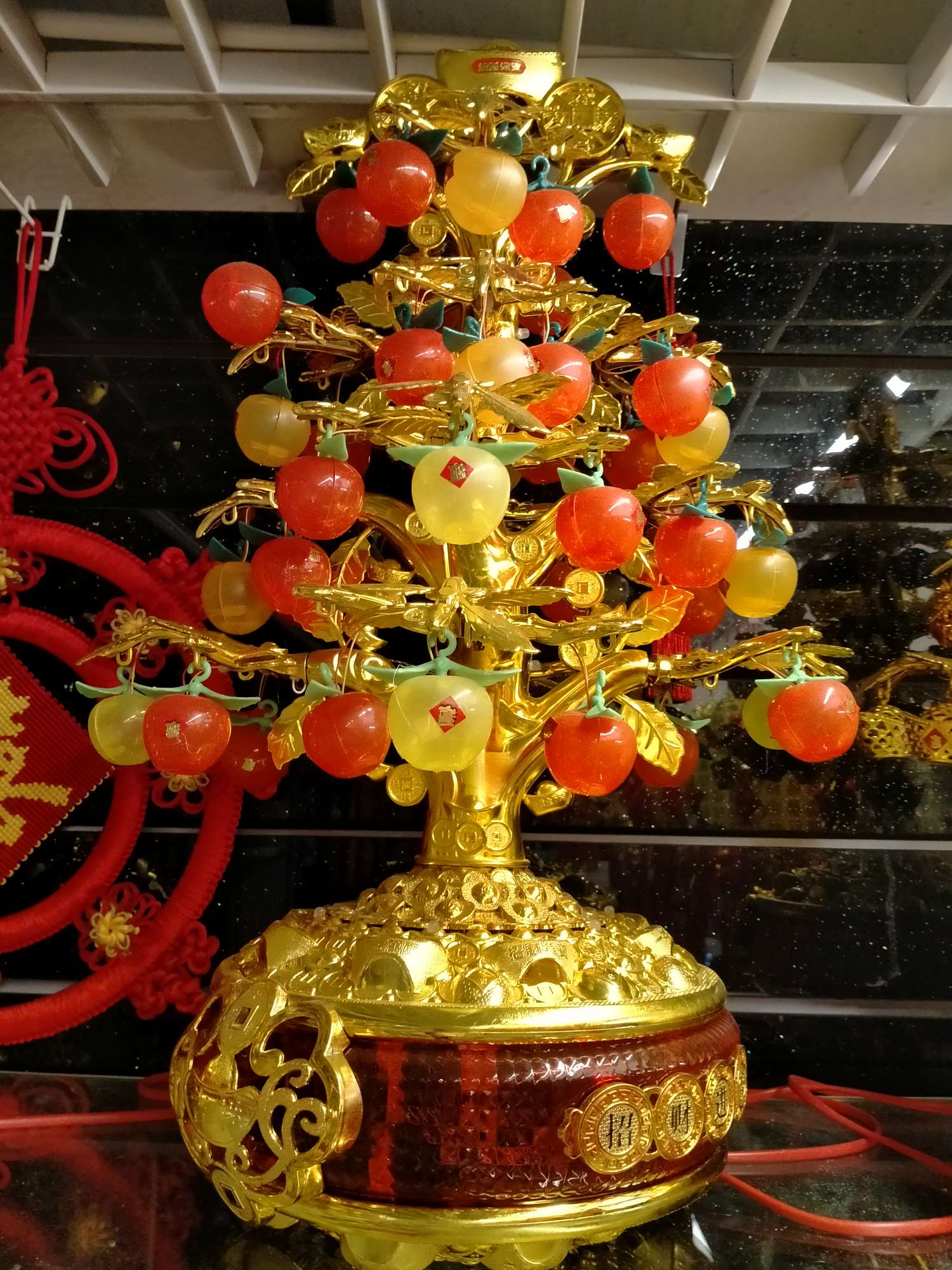 Traditional craft items 18