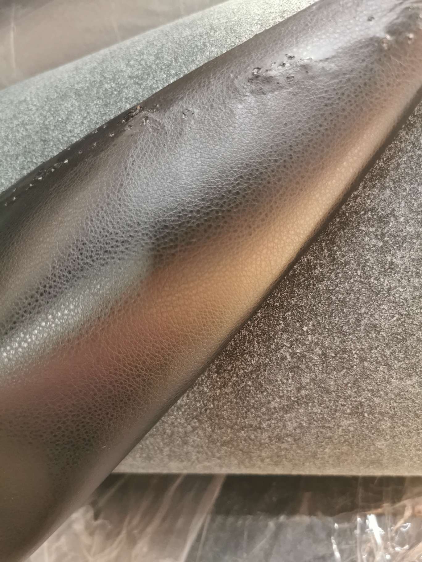 仿真皮2.0厚度贴膜荔枝纹黑色细节图