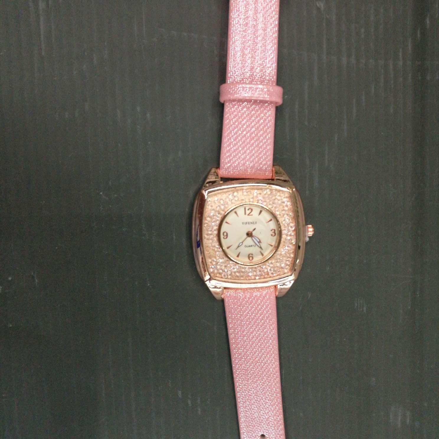 时尚学生表成人手表粉色皮带精致表盘图