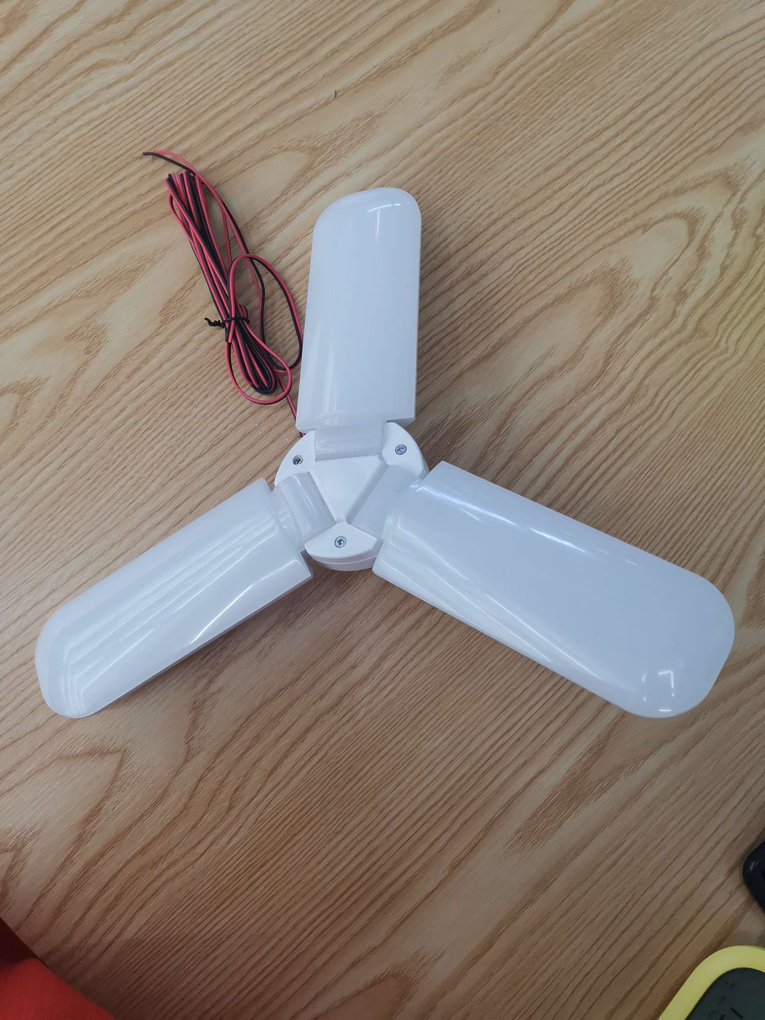 DC 12V clip lamp thumbnail