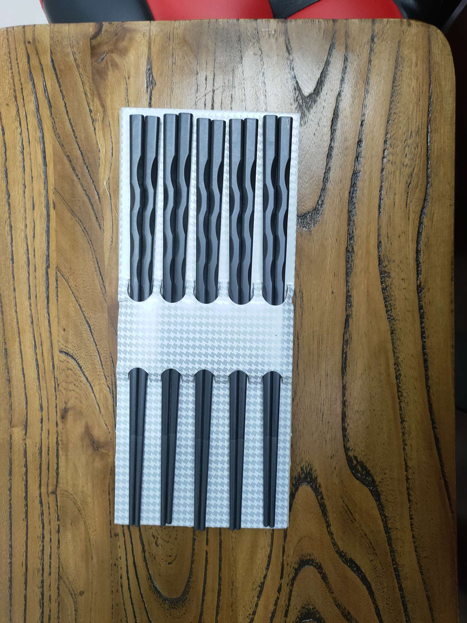 Threaded alloy chopstick thumbnail