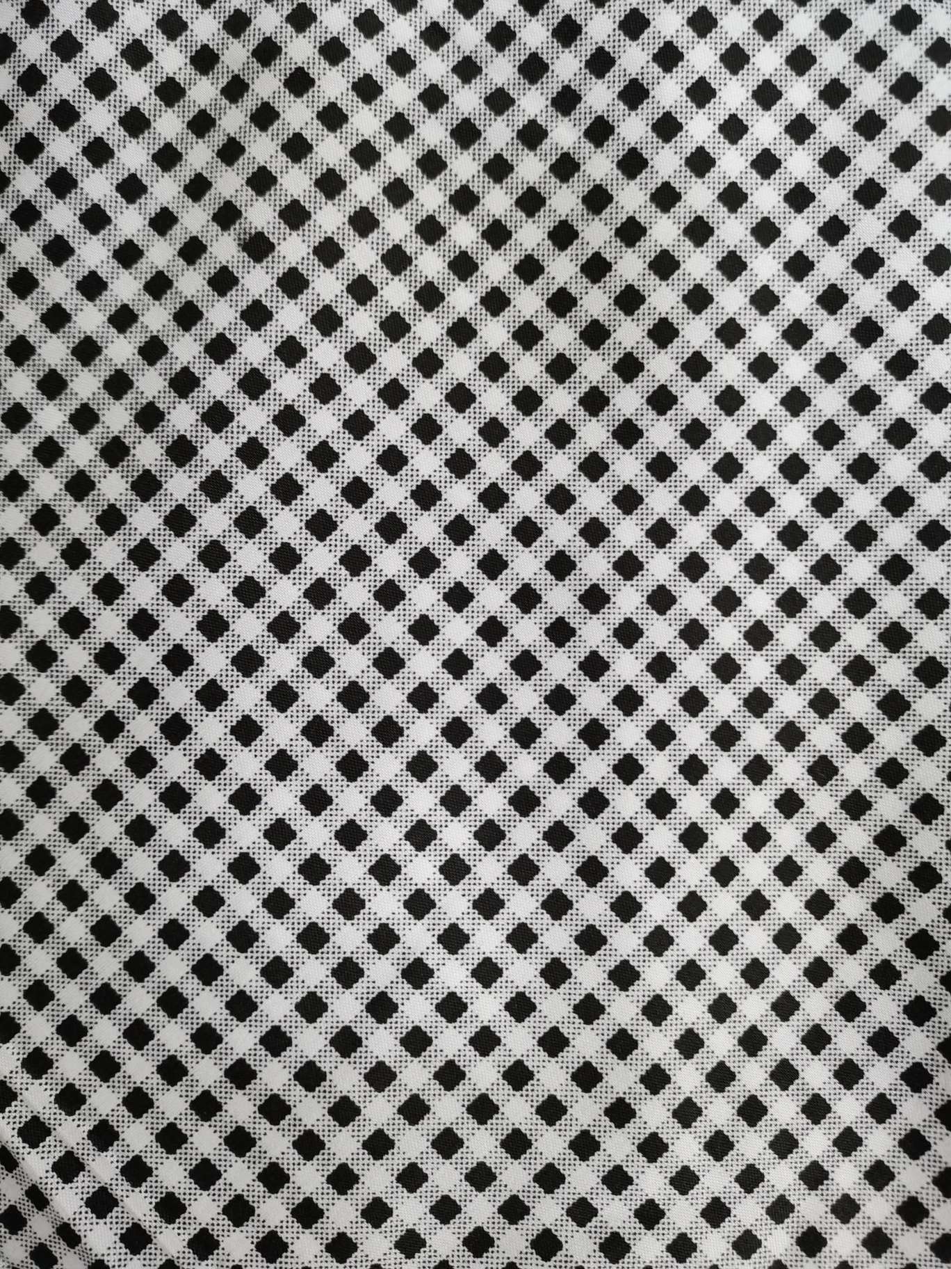 Woolen Pure Polyester Printed Small Check Fabric 5 Colors In Stock Specification drawing