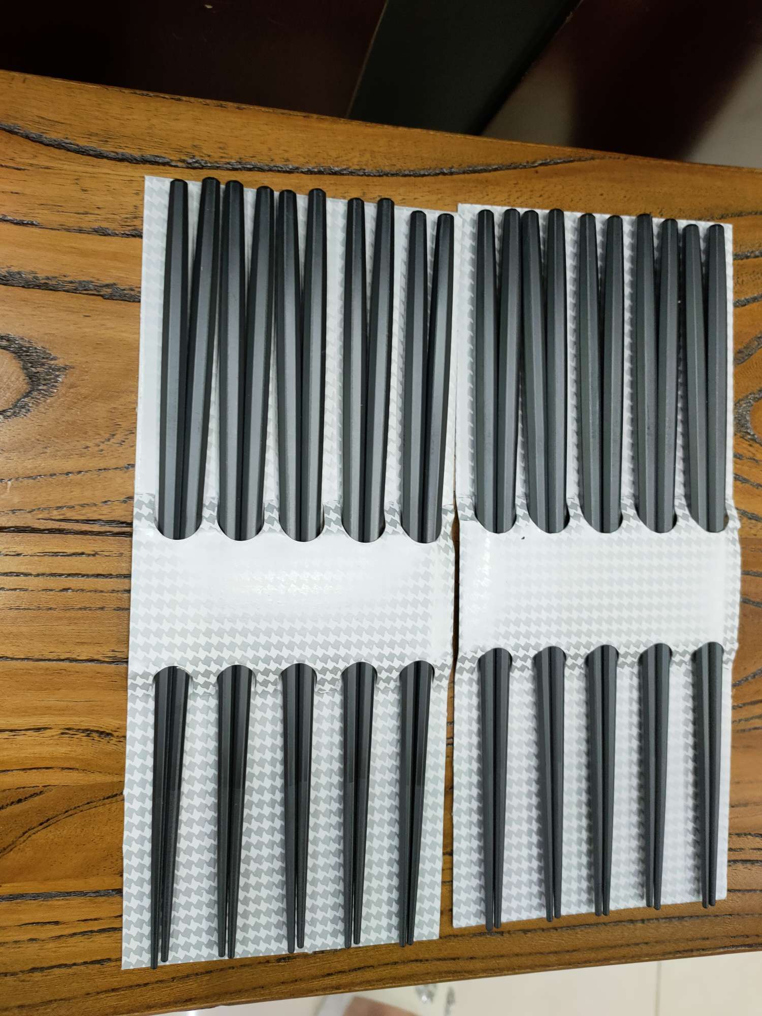Japanese chopsticks made of star anise alloy thumbnail