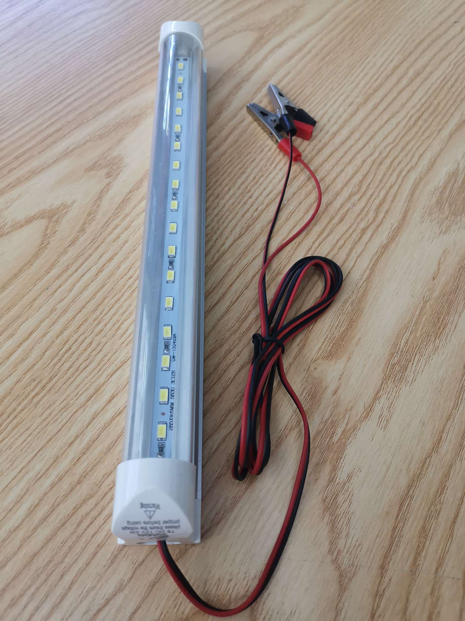 12V 30CM灯管细节图