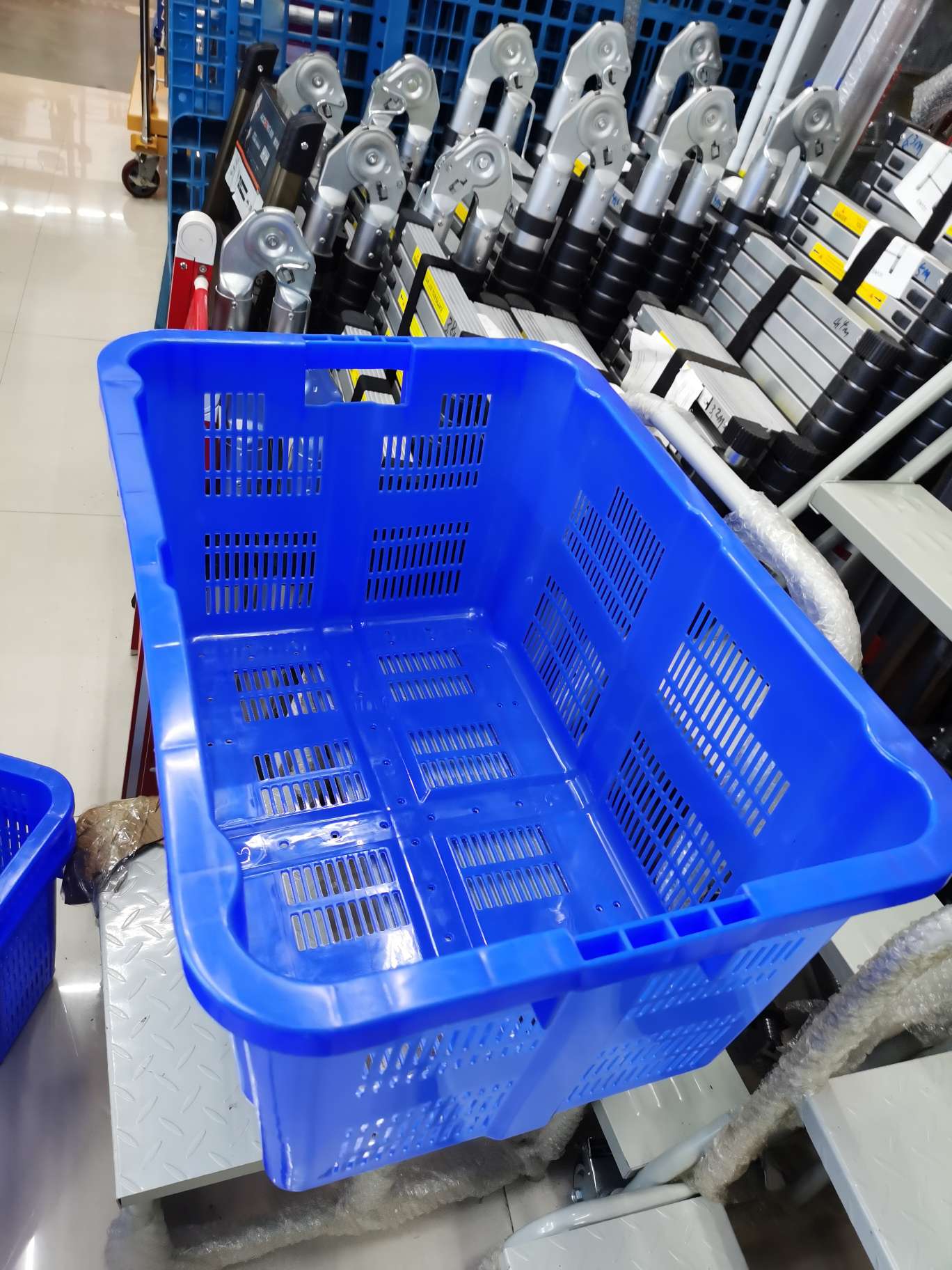 全新料可叠加韩国筐塑料筐周转筐有中号780筐详情图8