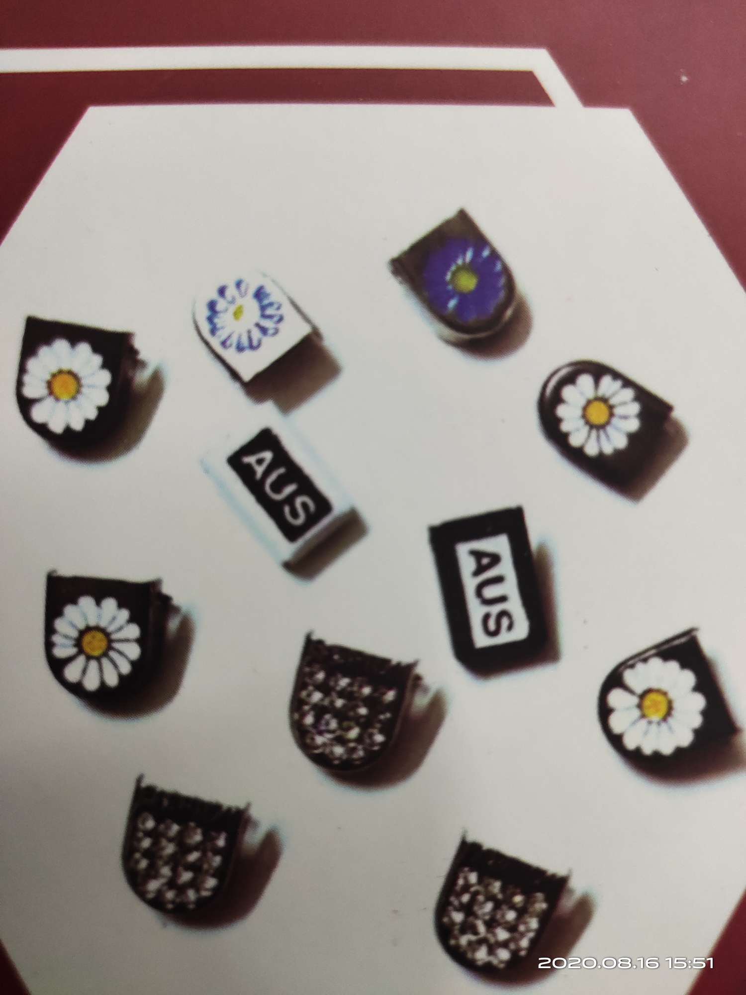 We mainly deal in various types of high-end copper air holes and steel air holes of 523 Specification image