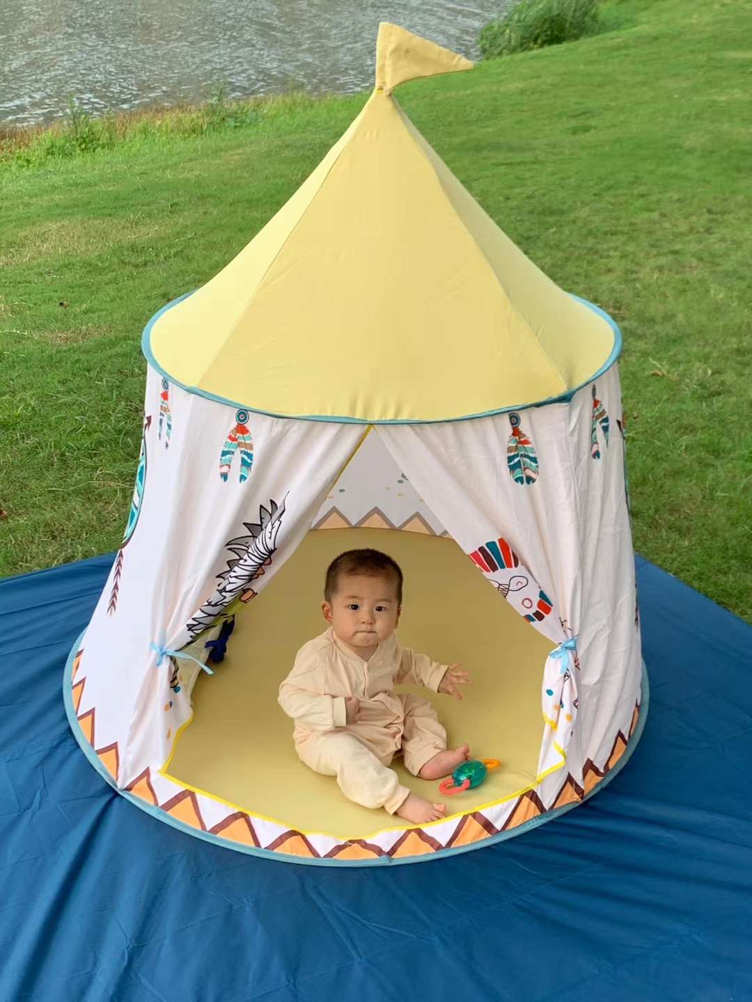 Children's Indian tent undefined