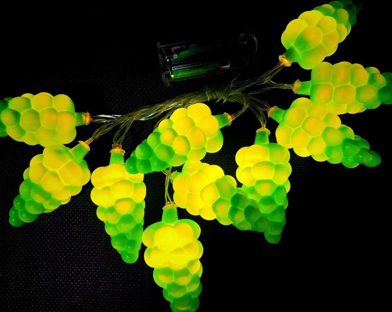 万圣节南瓜蜡烛灯 办公室文化气氛布置用品 木制马灯喜庆装饰 大豆蜡原料手工制作 动态烟花灯增添节日气氛