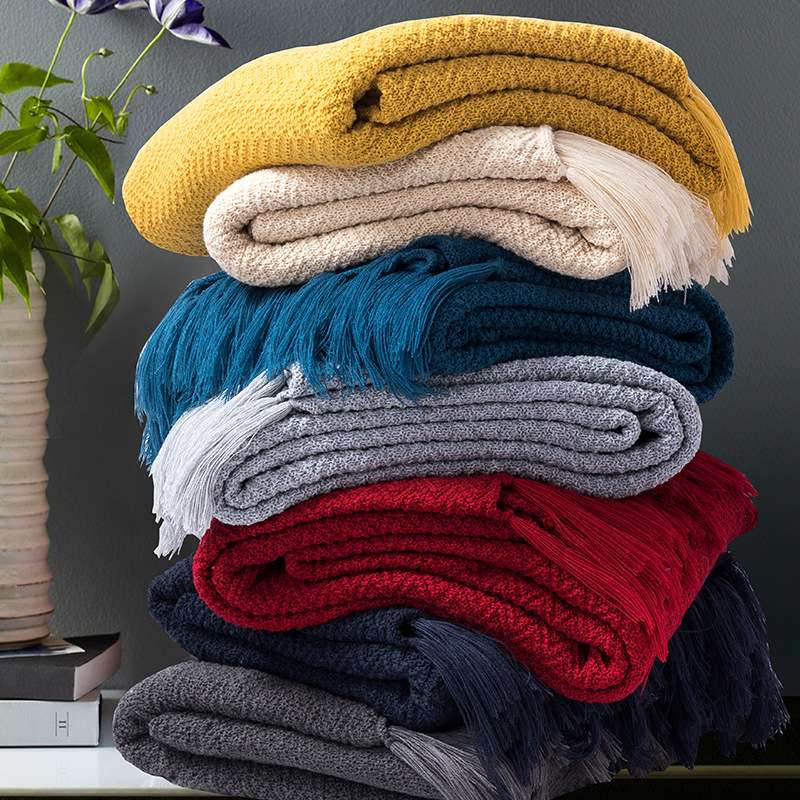 Z-textured acrylic knitwear blanket thumbnail