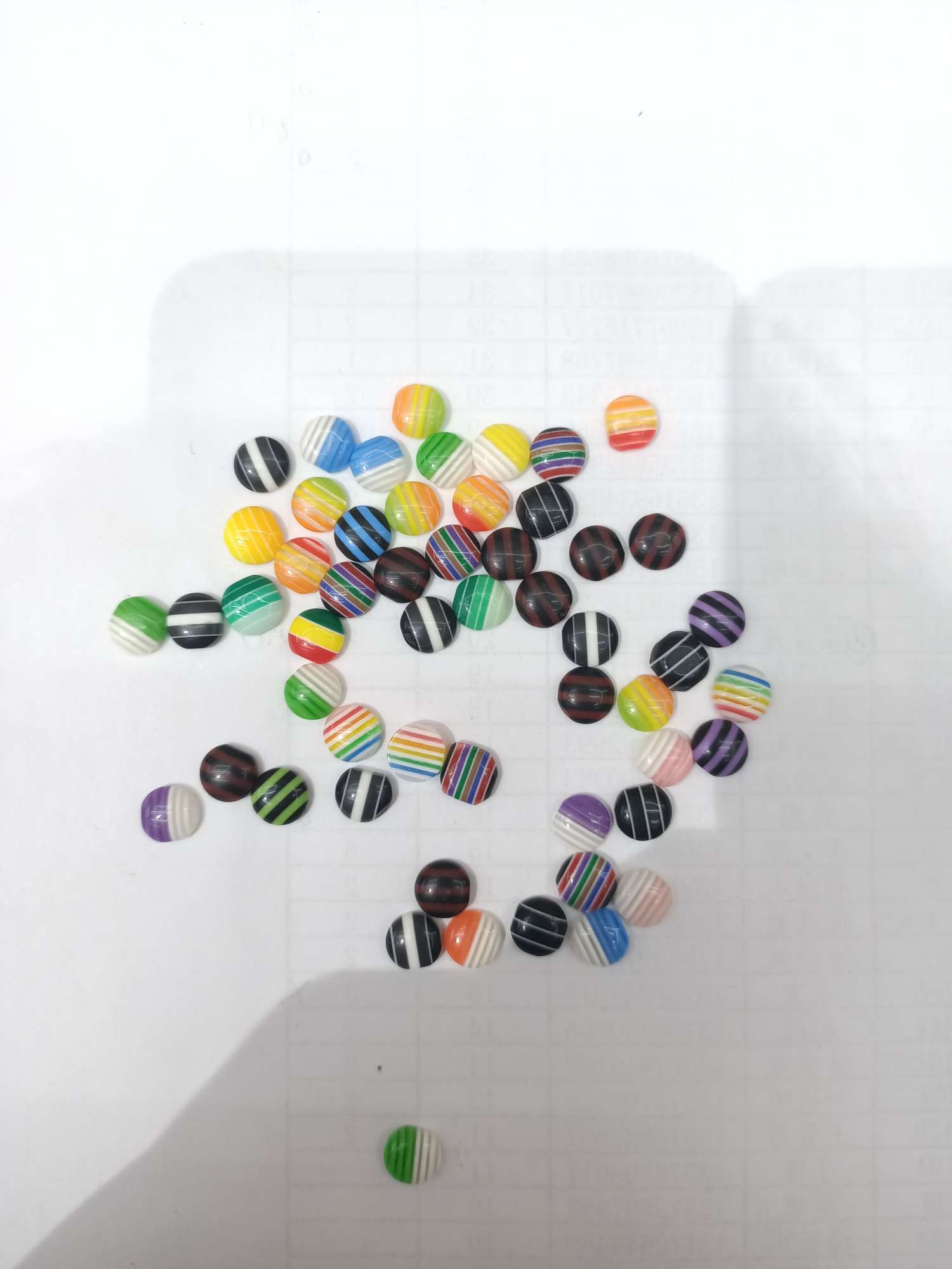 6Mm Half-Side Color Striped Resin