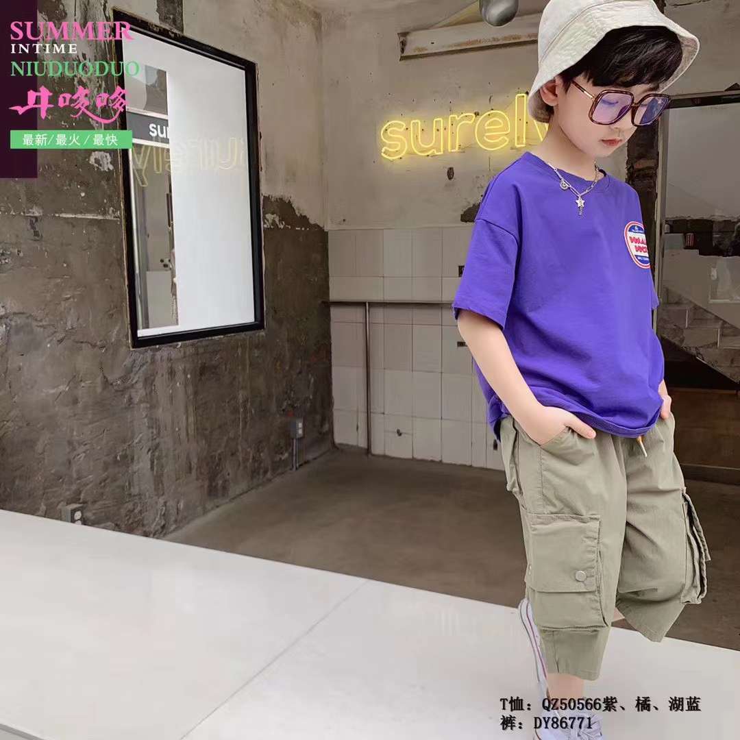 夏季紫色印花短袖圆领T恤