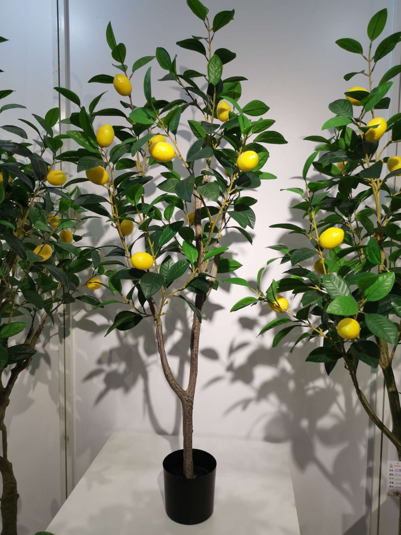 Nordic artificial plant flower art small potted plants, ins indoor home decoration items, living room office desk decoration artificial flower creativity details Picture