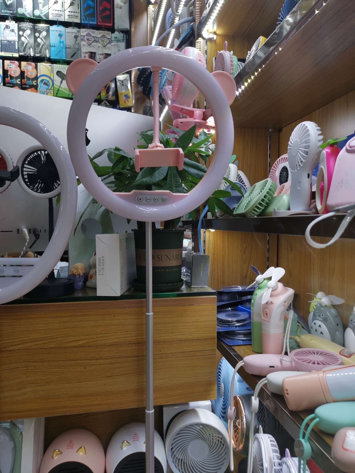 卡通猫咪美颜瘦脸补光镜图