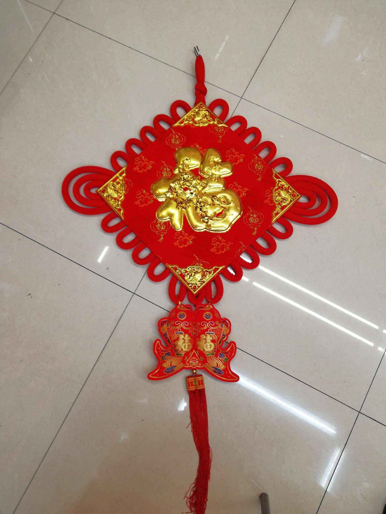 The 2021 new model is directly sold and wholesalled by the manufacturer. It is a bestseller exclusively available on Douyin and Kuaishou e-commerce platforms. 40 gold lucky fish