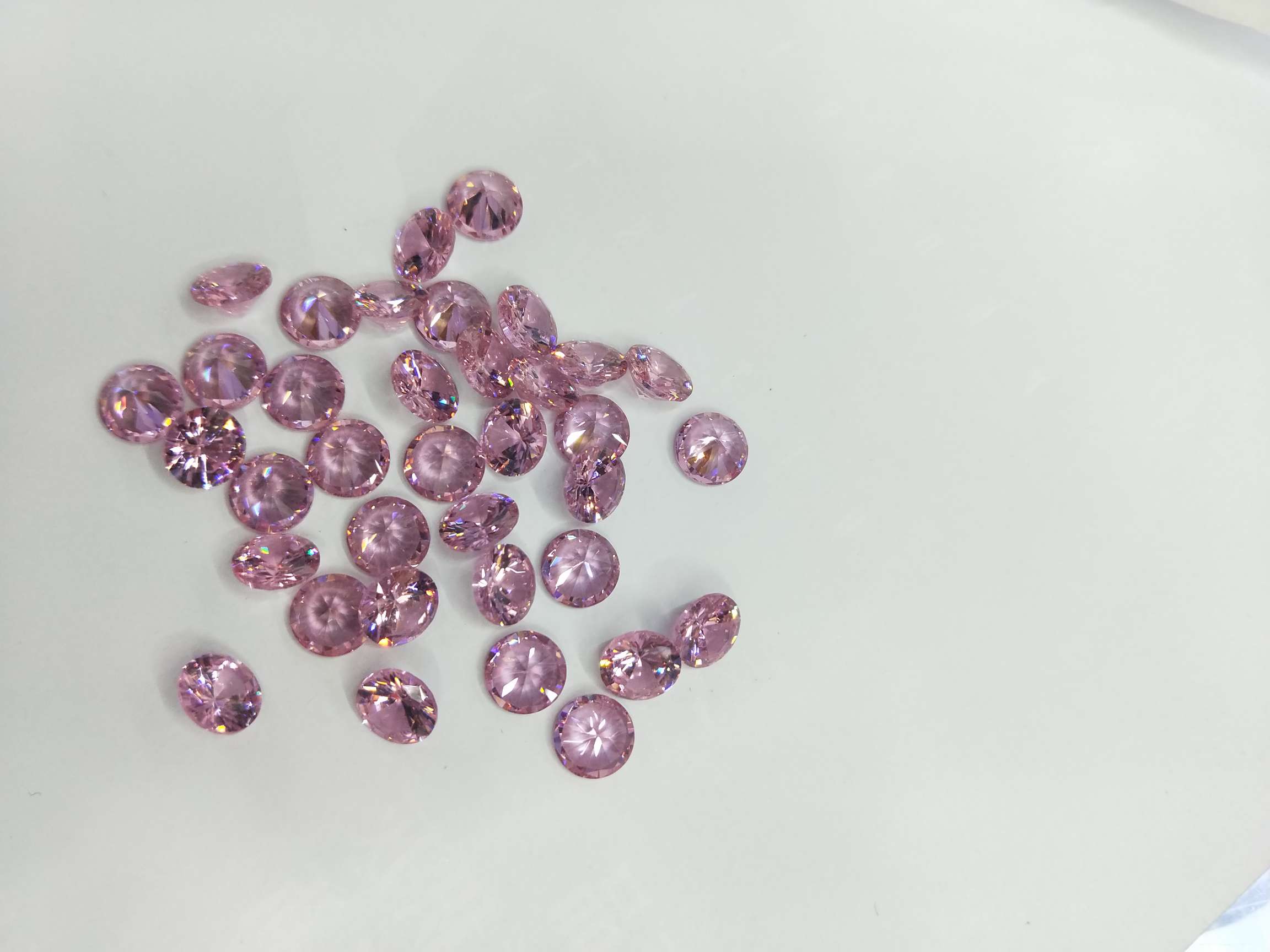 10.0 Round pink thumbnail