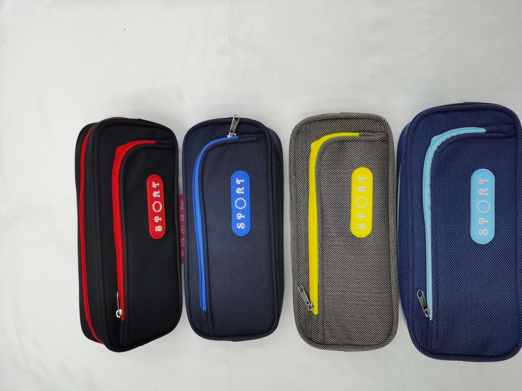 笔袋韩版笔袋牛津笔袋卡通笔袋学生笔袋PⅤC笔袋尼龙笔袋网红笔袋圆筒笔袋大容量笔袋创意笔一袋白底实物图