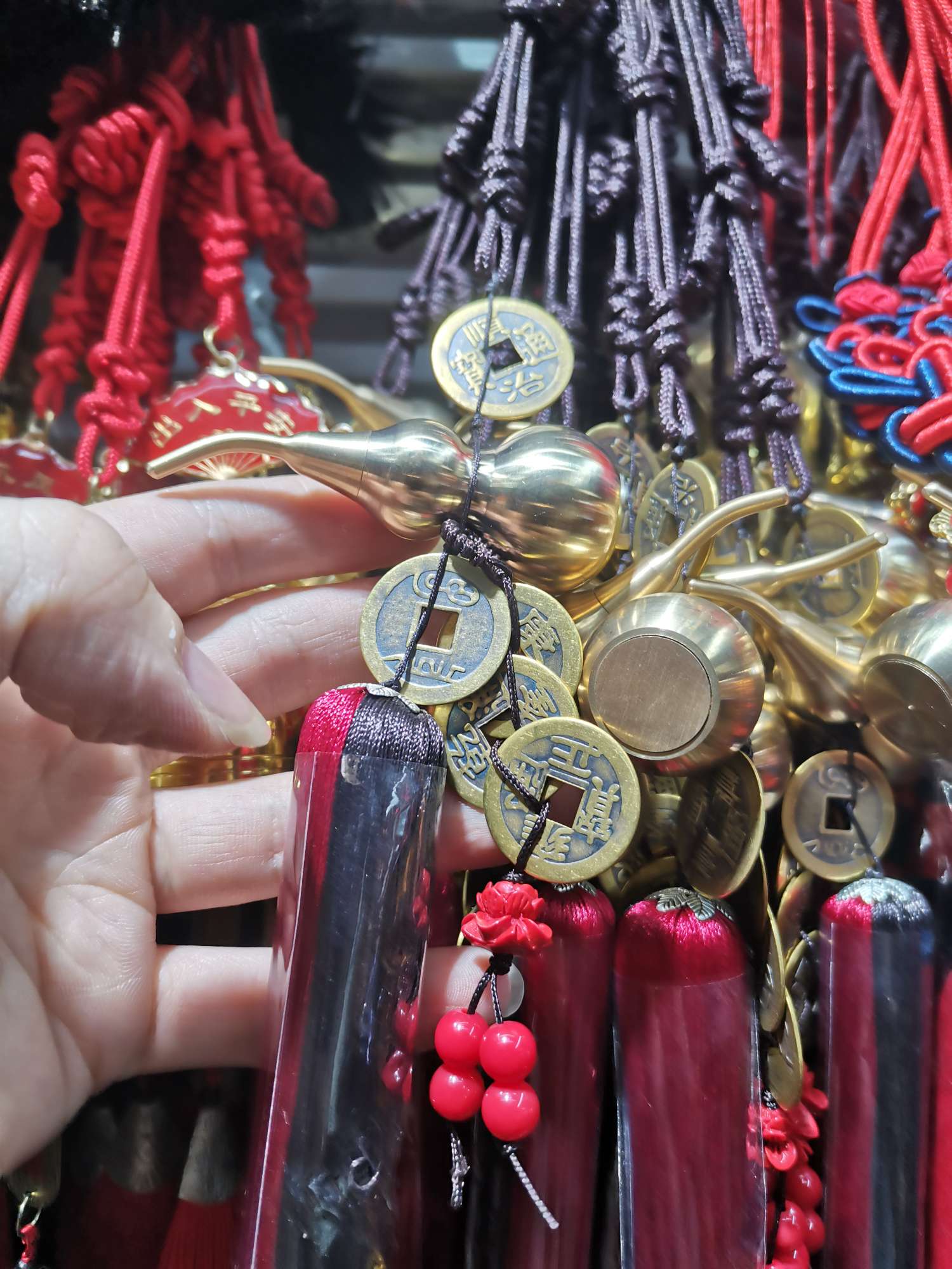 Five Emperors' money gourds and chariot pendants details Picture