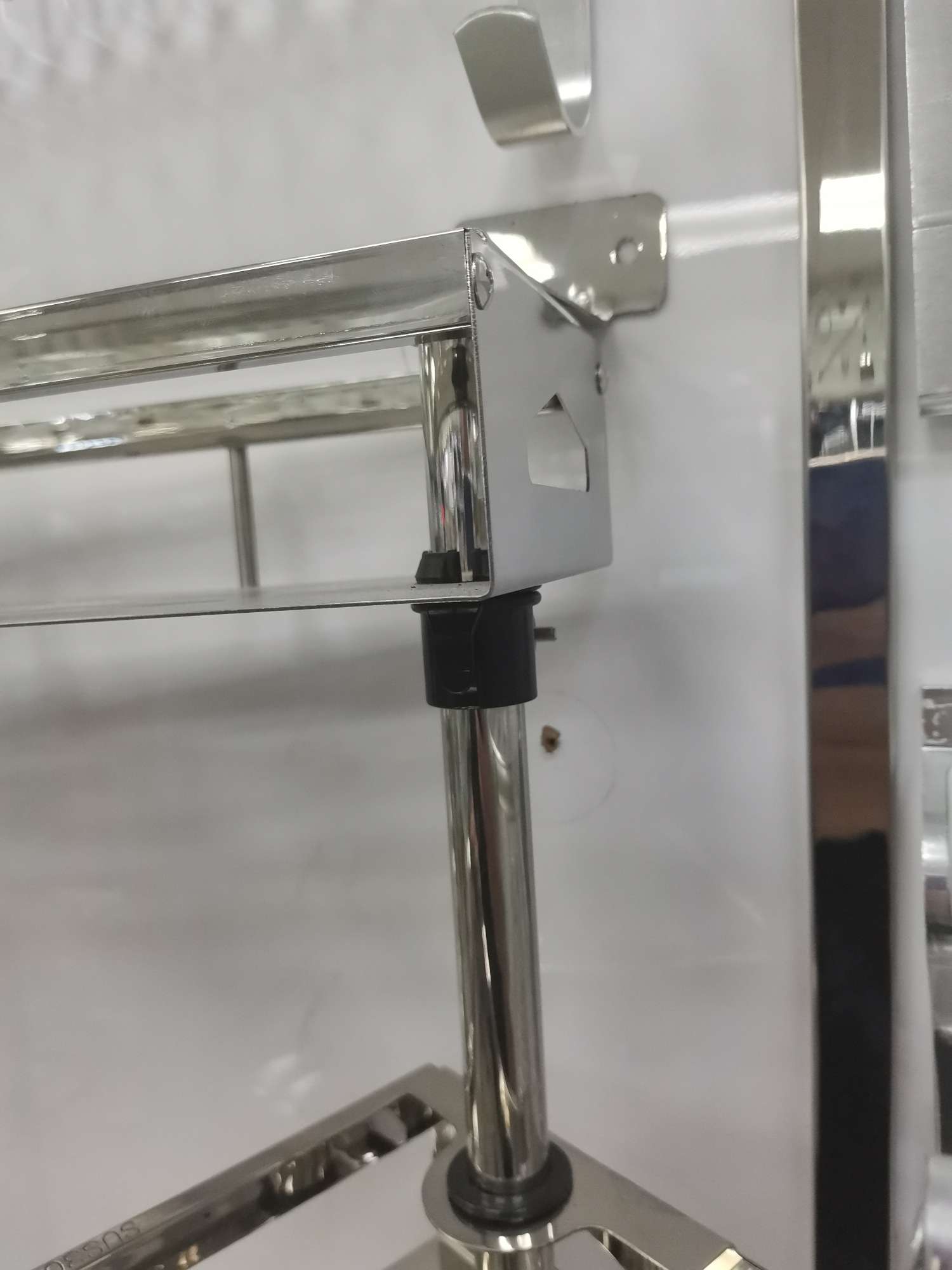 活动置物架 活动调味架白底实物图