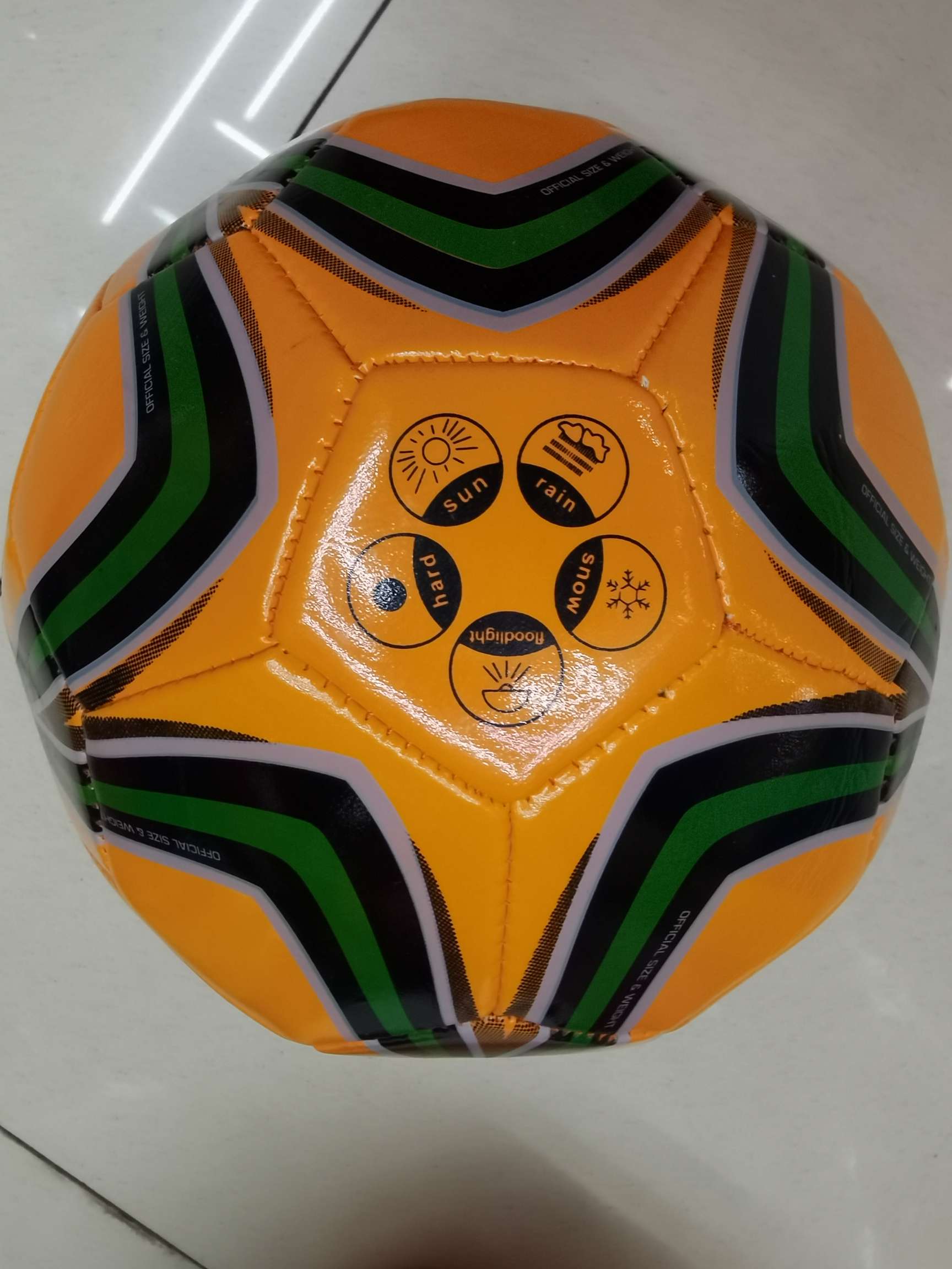 5号PVC机缝足球印大五角星图案