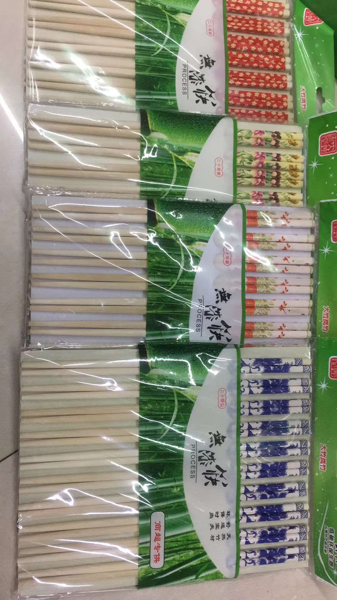 Set up 10 pairs of chopsticks