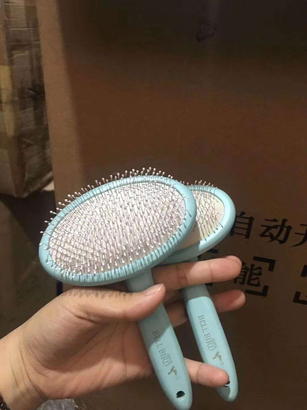 Cat handling special, cat needle comb, fresh Tiffany blue, super soft air cushion, high quality glue beads, imported beech wood handle Item Picture