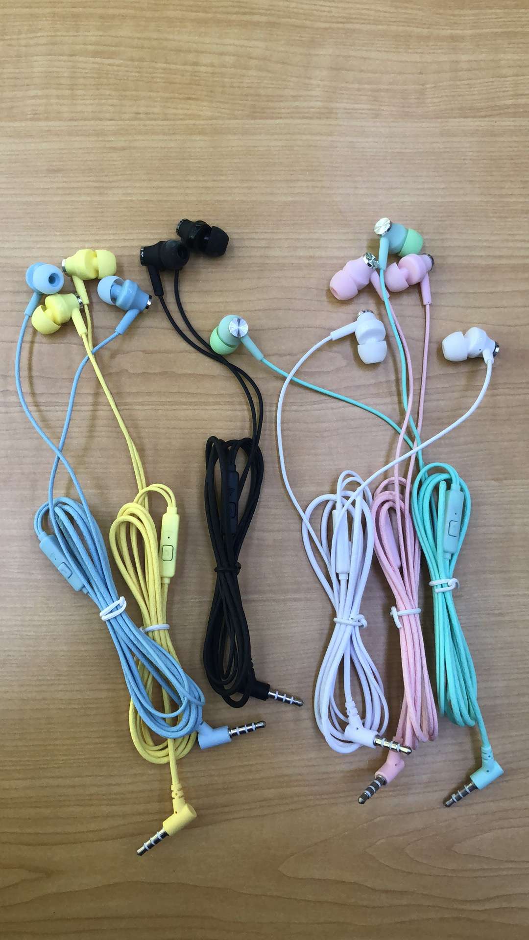 122 color line with label thumbnail