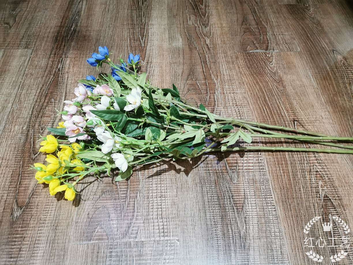 Short branches of wildflowers