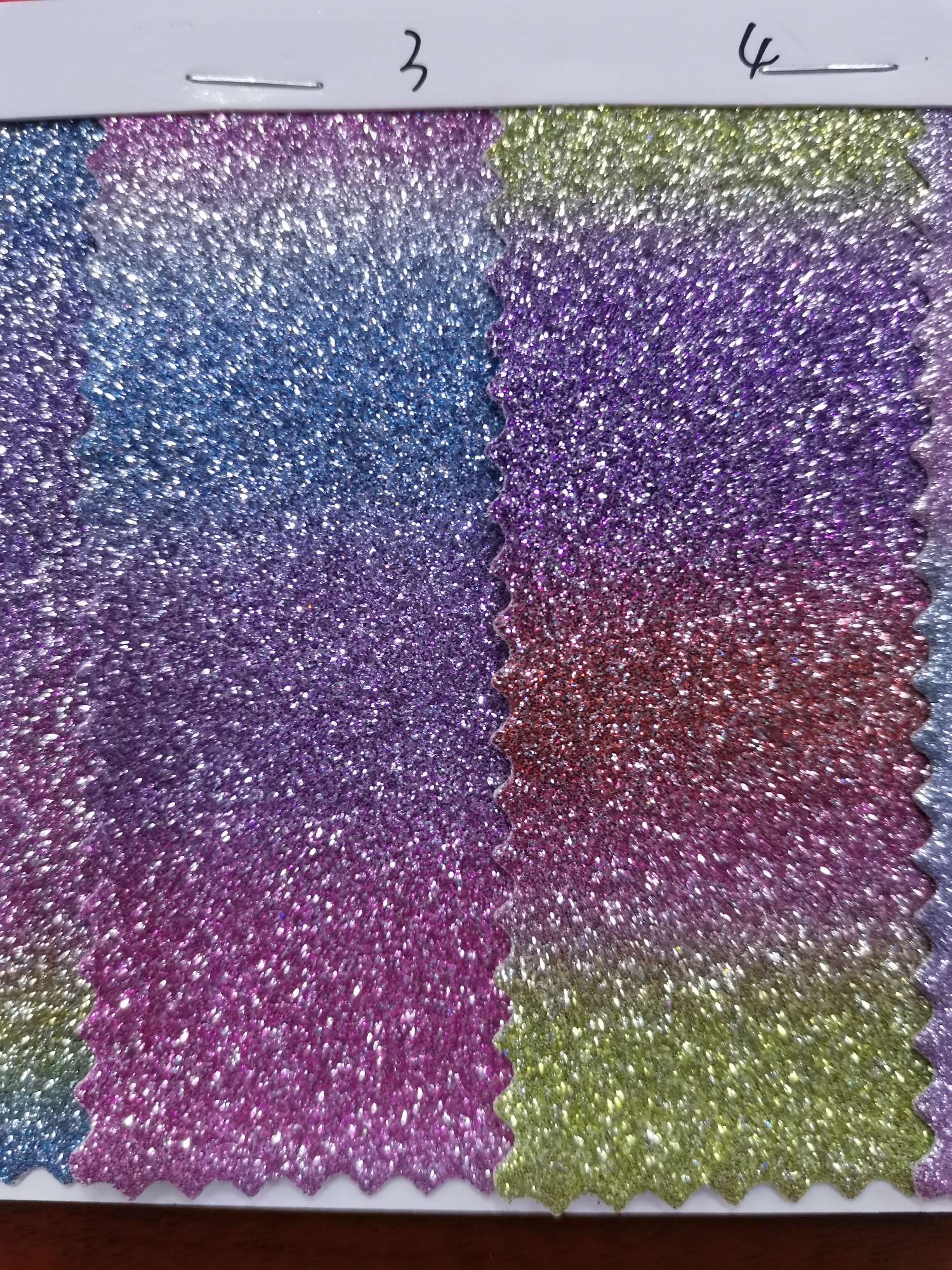 厂家直销热销新款  A2022—2  皮革大量现货高中低档箱包沙发鞋材面料