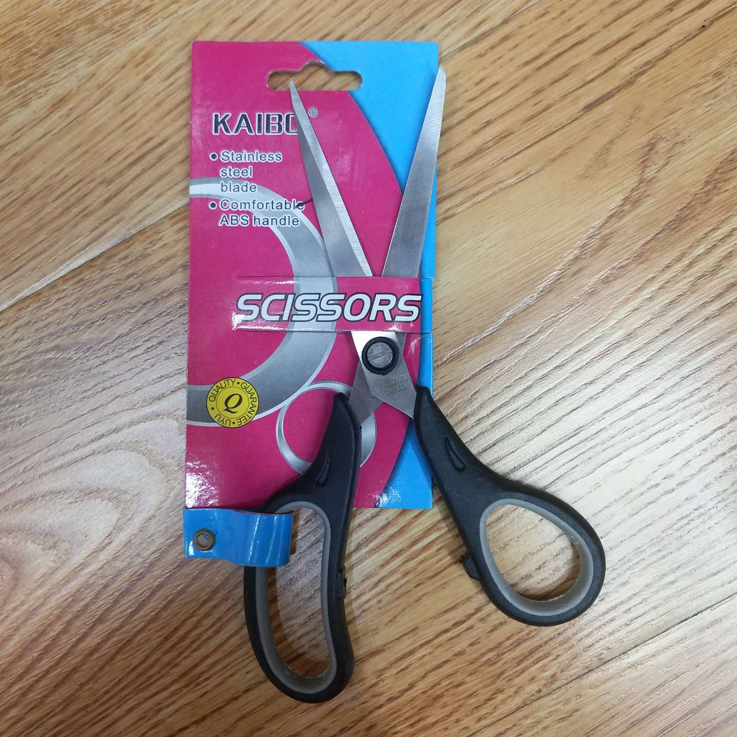 厨用剪刀实物图