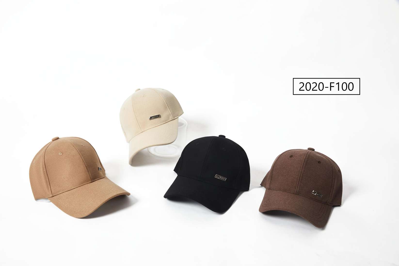 Baseball caps for autumn and winter details Picture