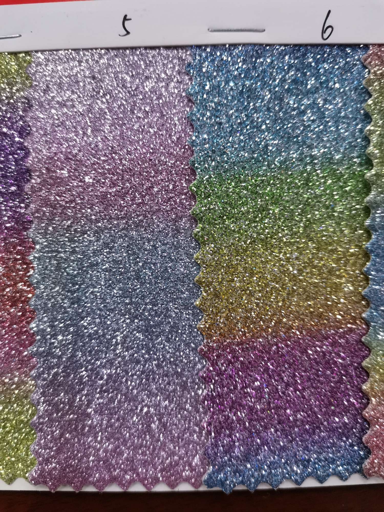 厂家直销热销新款  A2022—3  皮革大量现货高中低档箱包沙发鞋材面料