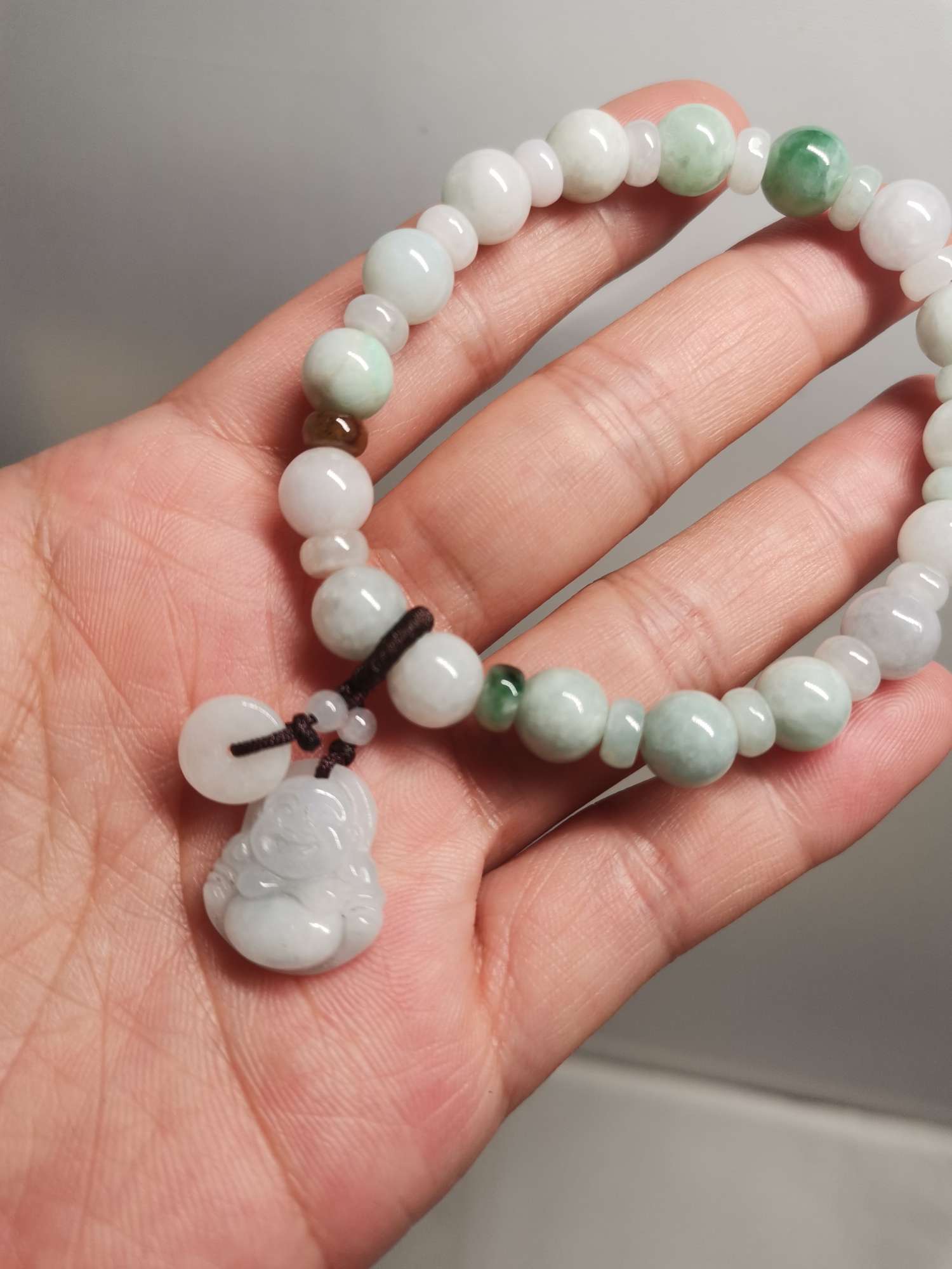Burmese jade Buddha bracelet undefined