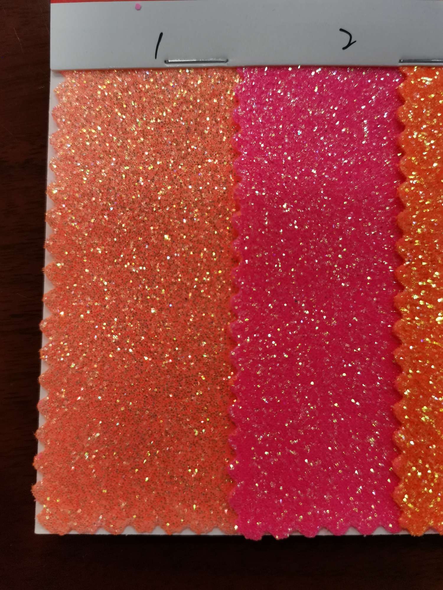 厂家直销热销新款  A1918—1  皮革大量现货高中低档箱包沙发鞋材面料