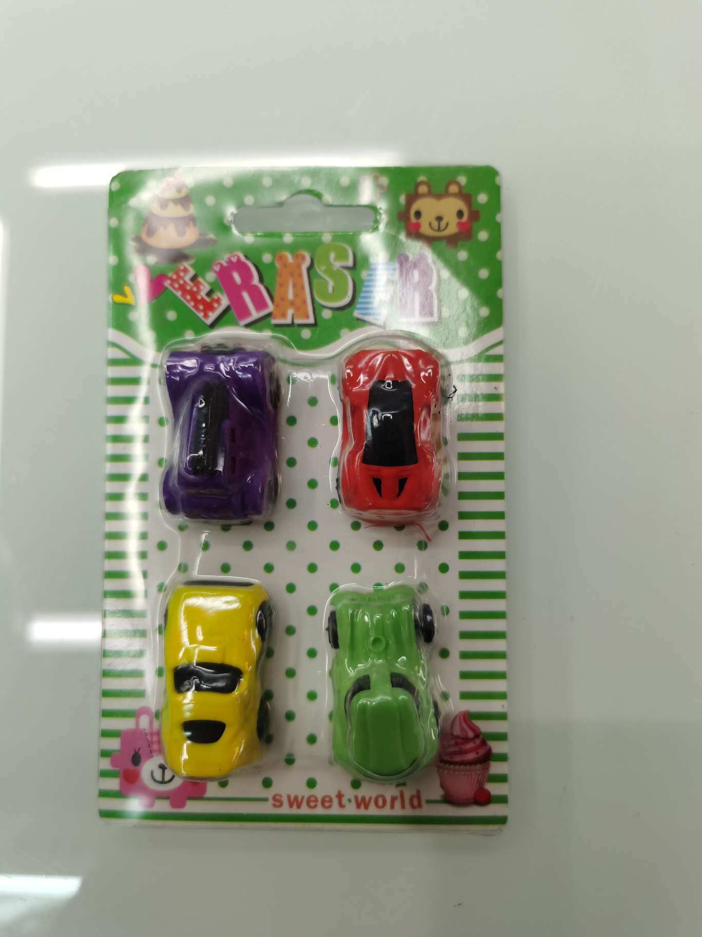 Card-absorbing car erasers, creative stationery gifts details Picture