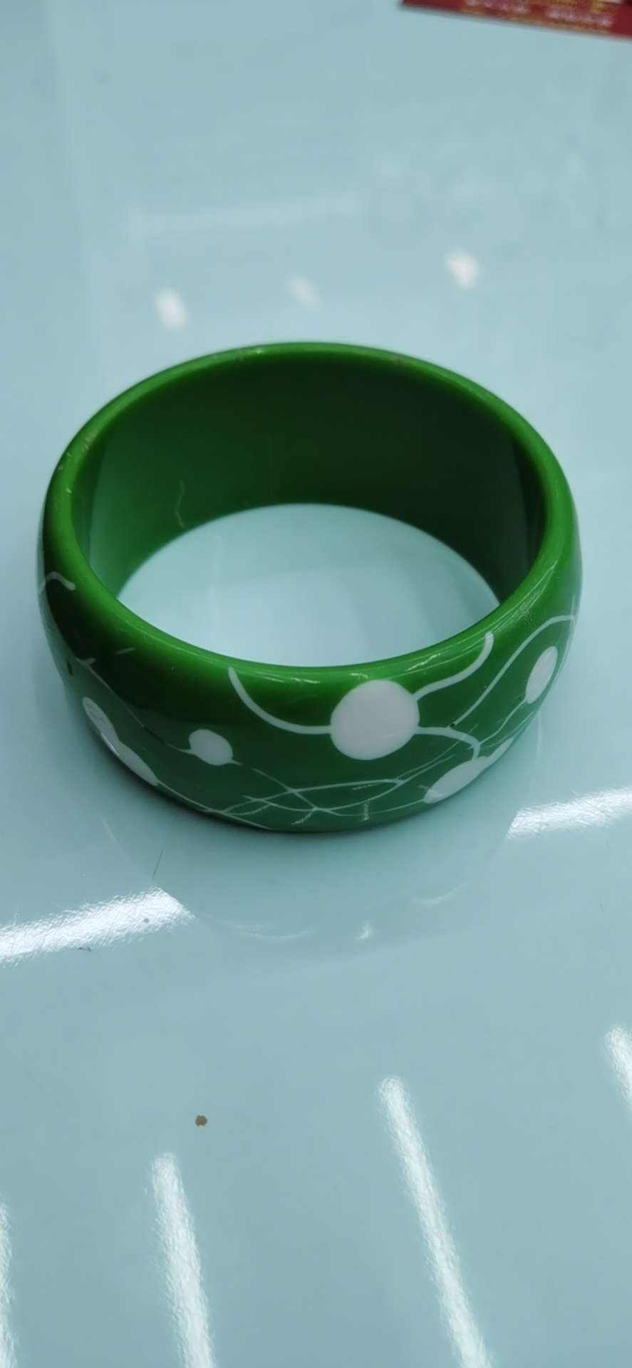 外贸出口68宽面花纹树脂手镯饰品