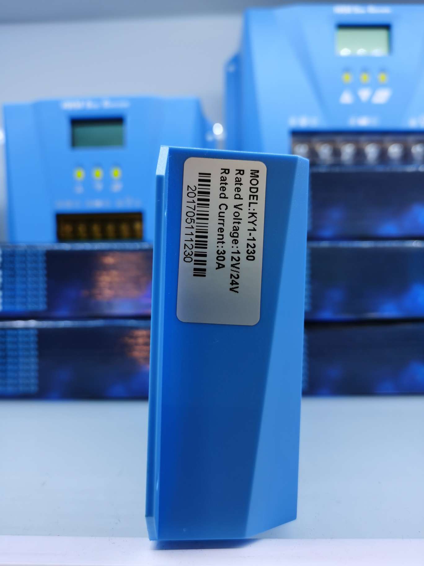 Controlador de carga solar 30A 12v24v details Picture