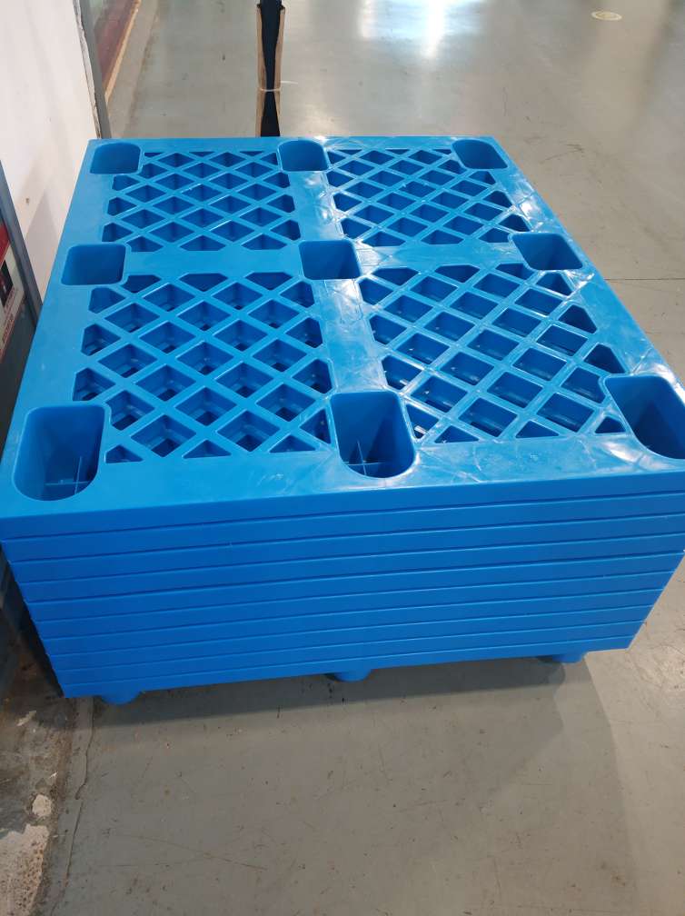 Plastic tray 1 m x1.2 m thumbnail