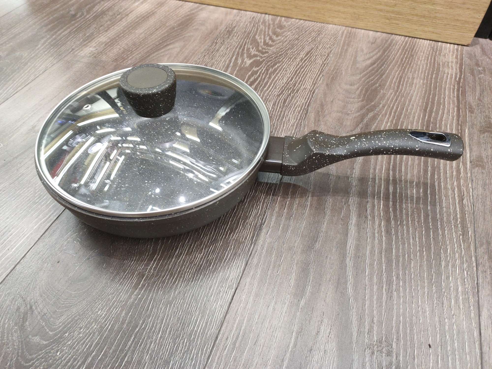 24厘米大理石煎盘