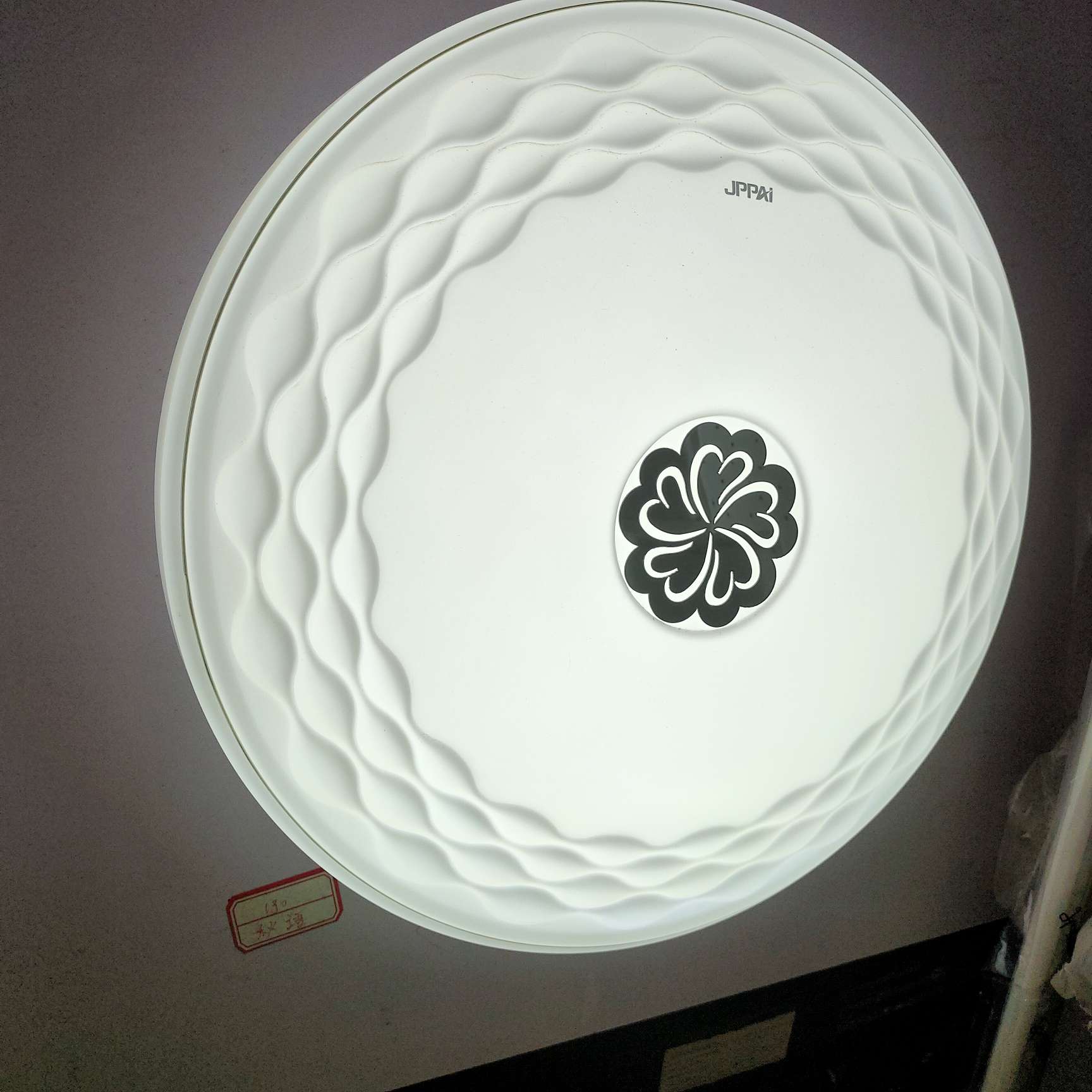 Bedroom light, popular, simple, modern and creative Nordic ceiling light, home room, balcony and living room lighting, diamond-shaped LED ceiling light