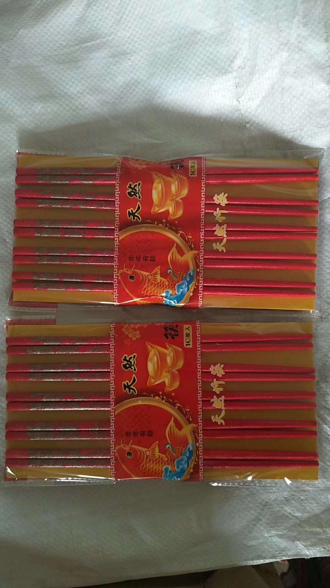 Red printed chopsticks for dragon and Phoenix thumbnail