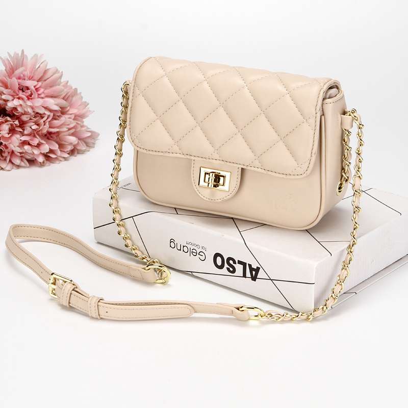 MK brand fashion bag Specification image