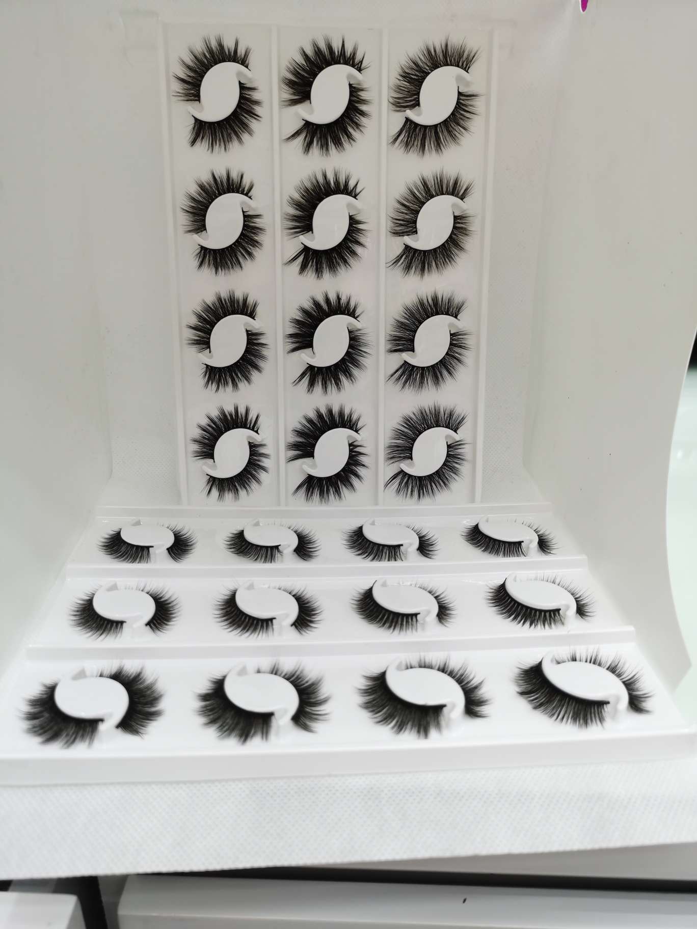 Twelve pairs of false eyelash Jane packing thumbnail