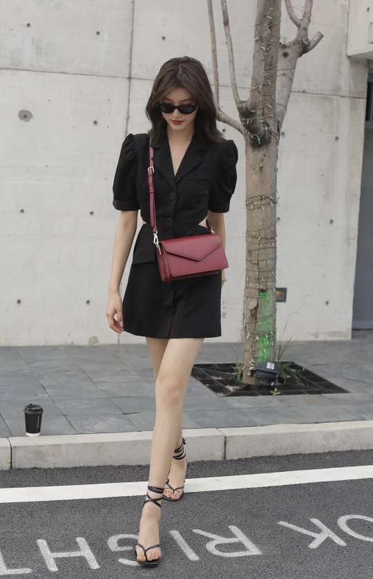 B333，酒红产品图